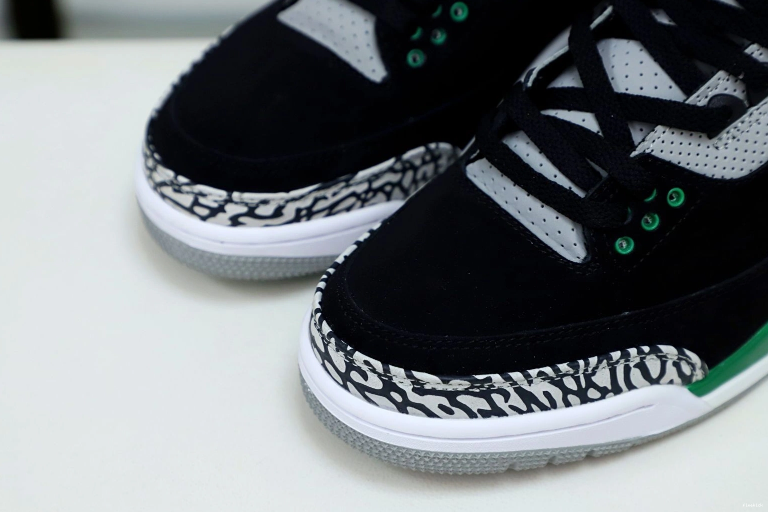JORDAN AIR PINE GREEN 3 1005